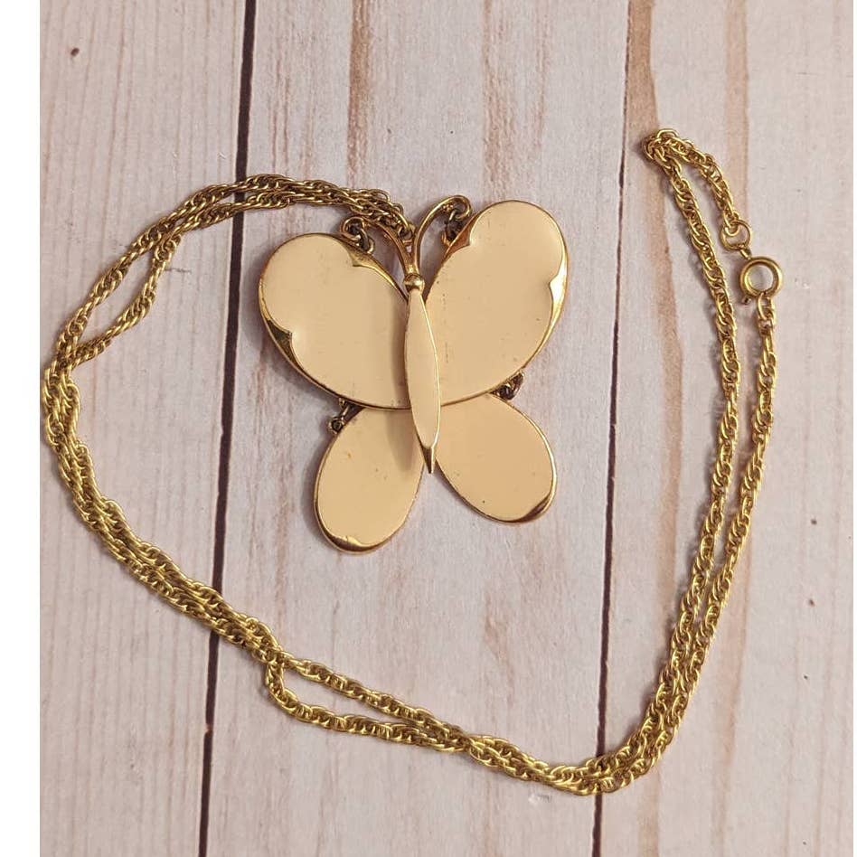 Vintage Butterfly Necklace By Art 24$